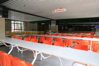 学生食堂